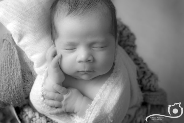 Newborn posing